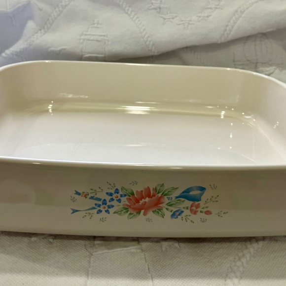 2 Corning Ware pattern “Symphony” Lasagna dish and 5 L Casserole Baking dish - Picture 9 of 16